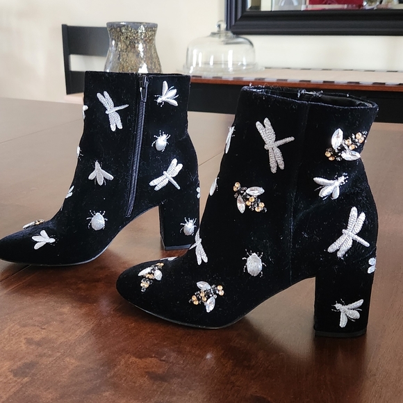 Embellished Boots Like New! - Picture 13 of 16